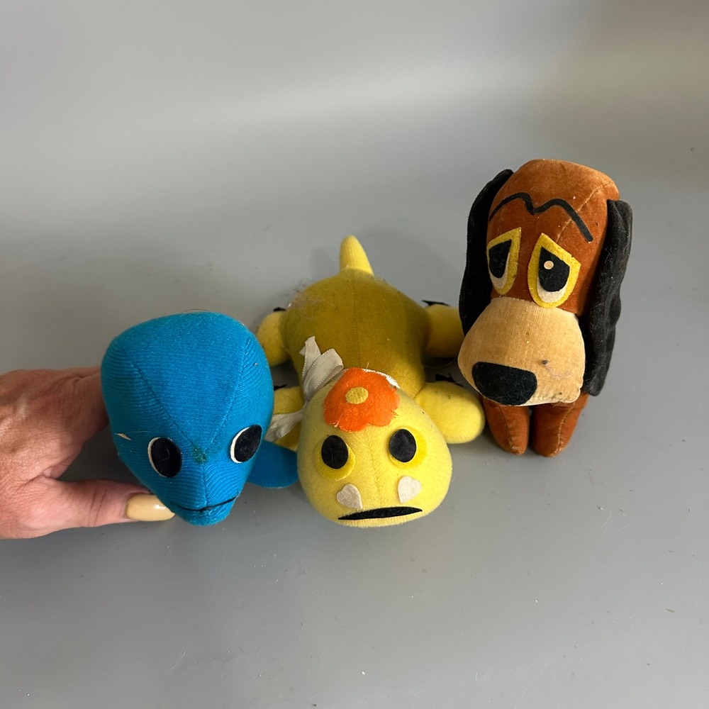 Vintage Dream Pets Dakin Japan Plush Lot Basset Hound Dog Whale Yellow Hippo